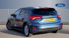 Ford Focus 1.0 EcoBoost 125 Titanium 5dr Petrol Hatchback